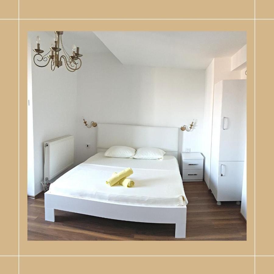 Pristina Newborn Rooms エクステリア 写真